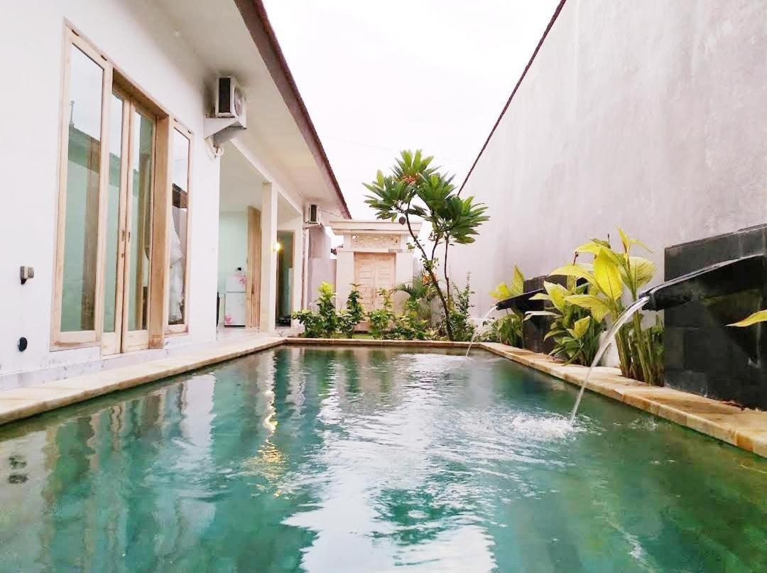 Villa Santika Banjar  外观 照片
